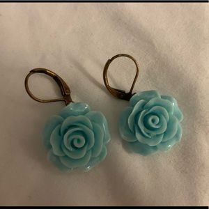 Blue flower earrings